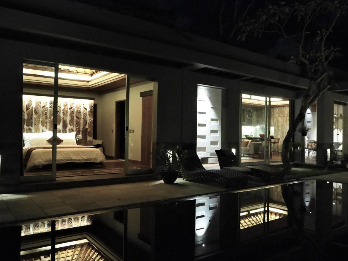 Pronoia Beach Resort Jimbaran  Exterior photo