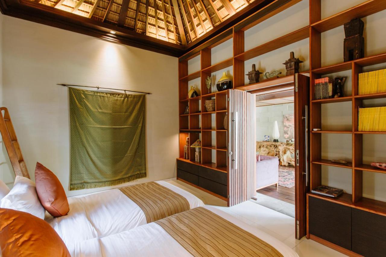Pronoia Beach Resort Jimbaran  Exterior photo